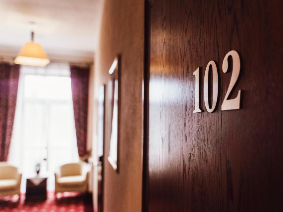 Hotel Osjann ビャワ・ボドラスカ エクステリア 写真